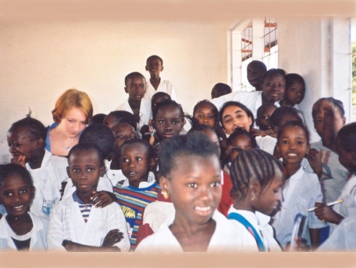 https://strongroots.in/wp-content/uploads/2023/03/The-Gambia-Public-School-The-Gambia.jpeg